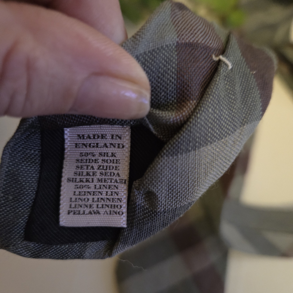 Burberry London Plaid Silk Linen Tie Made in England Designer Necktie Prom - Picture 8 of 11